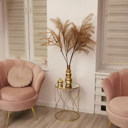 Imperial Violeta Apartment *