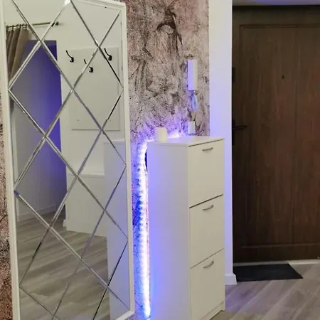 Imperial Violeta Apartment