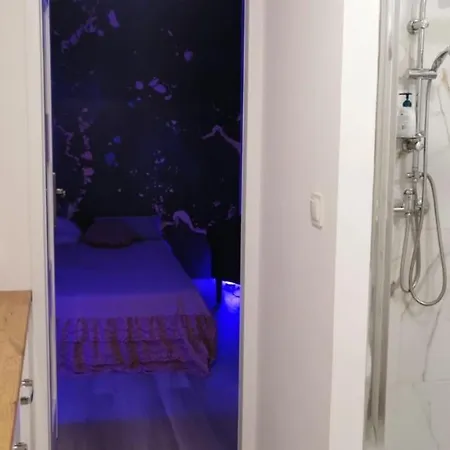 Imperial Violeta Apartment *